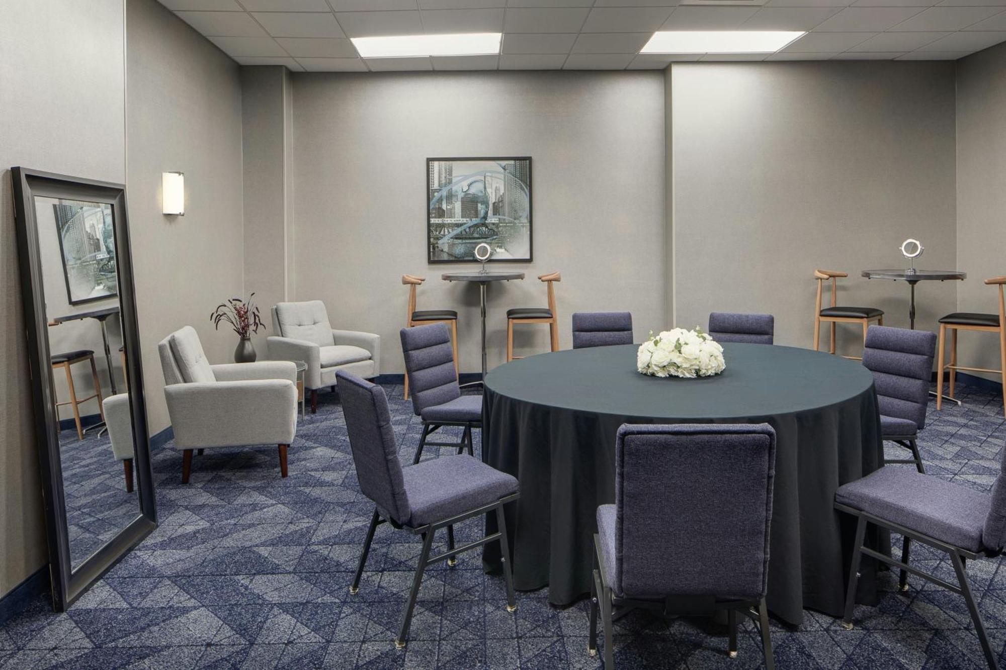 Courtyard By Marriott Chicago Downtown/River North Esterno foto